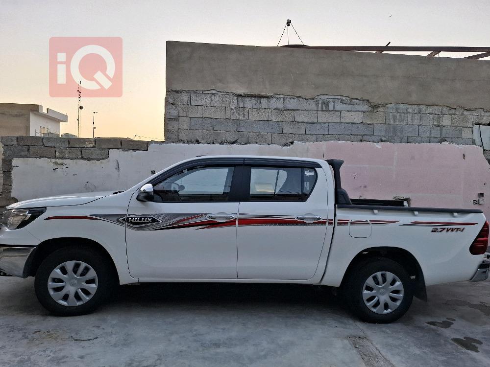 تويوتا هايلوكس